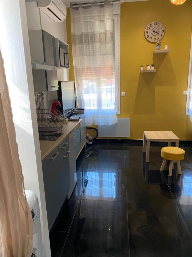Charmant Studio Proche Mer Niza Exterior foto